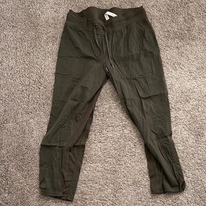 Lululemon Women’s Dance Studio Olive Pants